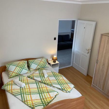 Pingvin Cukraszda Apartman Felso Szint Balatonmáriafürdő Eksteriør billede