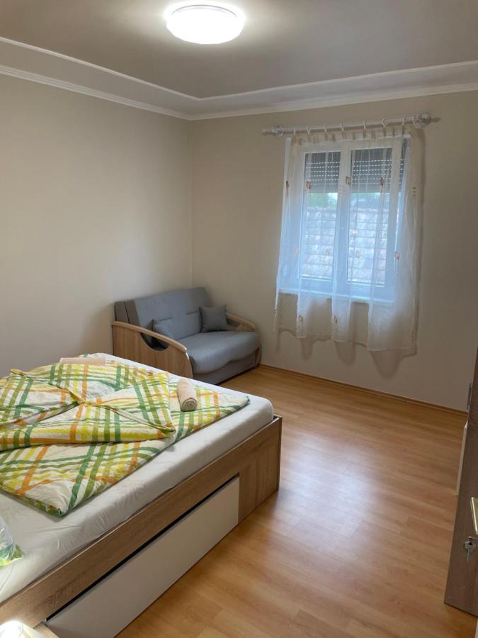 Pingvin Cukraszda Apartman Felso Szint Balatonmáriafürdő Eksteriør billede