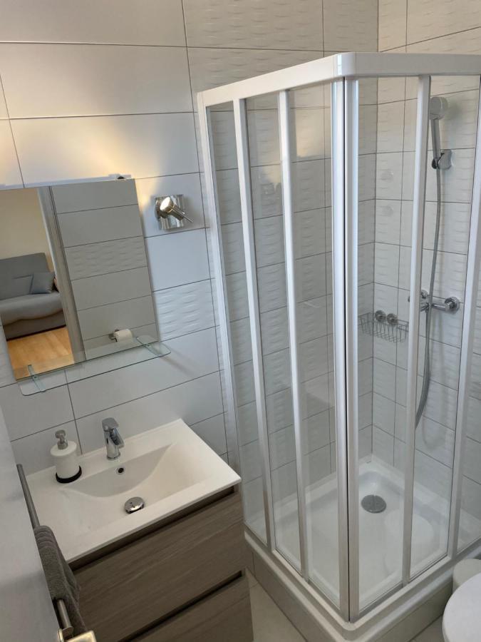 Pingvin Cukraszda Apartman Felso Szint Balatonmáriafürdő Eksteriør billede
